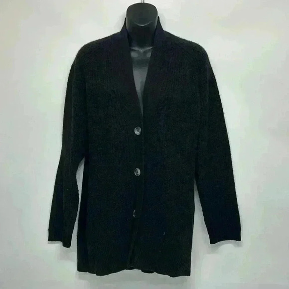 Oversize black, the reset size small cardigan - Picture 1 of 7